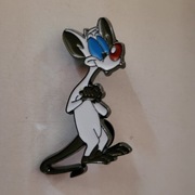 przypinka pin metalowy PINKY