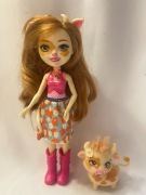 ENCHANTIMALS lalka + zwierzątko krowa Cailey Cow FXM77