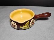 Ceramiczny rondelek lub tygielek