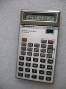 Kalkulator naukowy SHARP Elsimate EL-5806 S, etui ,instrukcja.
