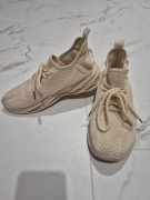 Lekkie buty sportowe oddychające beżowe