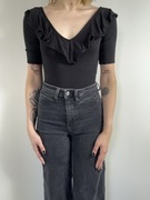 Czarne body z falbanką rozm. S H&M