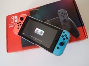 KONSOLA NINTENDO SWITCH V2 pełen KOMPLET stan BDB 