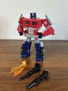 Transformers Legacy United - G1 Universe Optimus Prime