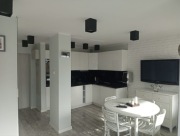 Słoneczna kawalerka 26 m² balkon 1 piętro | po remoncie | parking | Redłowo