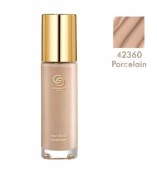 Podkład Porcelain Giordani Gold Pure Uforia Oriflame 