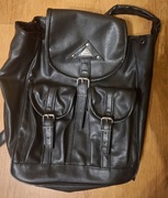 Czarny plecak skóra ekologiczna