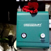 Mikrodermabrazja diamentowa DIAMOND LIFT