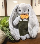 KRÓLIK SZYDEŁKOWY MASKOTKA RĘKODZIEŁO "MAURYCY" HANDMADE KRÓLICZEK