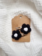 Czarne spinki do włosów kwiatki 3d puff flowers handmade na szydełku