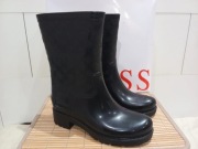 czarne kalosze do połowy łydki marki Guess roz. 37 wkładka 23,5 cm nowe