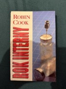 Robin Cook- Rok Interny