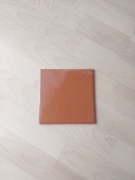 18 m2 płytek w kolorze mleczna czekolada 15x15 cm, cena za 1m2
