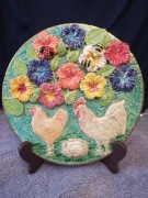 Ceramiczny talerz motywem kur i piskląt, słoneczniki, wykonany ręcznie 20cm