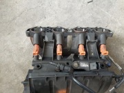 Kolektor ssący z wtryskami do silnika TU5 Peugeot