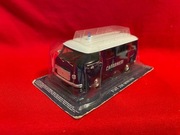 Fiat 238 Minivan Carabinieri Włoska policja skala 1:43