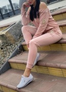 Dres welurowy, przepiękny, pudrowy róż S. Moriss r. 36