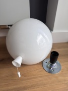 Lampa designerska balon BROKIS pokój dziecka, biały połysk na ścianę