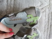 Sandały dla dziecka MIDO r. 20