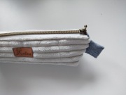 Piórnik, sztruks kremowy 