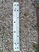 Belka zderzaka tył tylna Auris E18