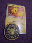 (TEF 051) Pikachu - 051/162 - Holo Promo - Pokemon Day Stamp oraz żeton