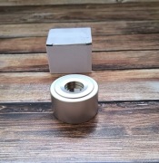 Magnes do zdejmowania tagów zabezpieczenia antykradzieżowego AOMAG 15000GS