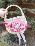 Ozdoba koszyka wielkanocnego dekoracja gotowa do przewiązania 