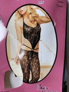 Czarne bodystocking