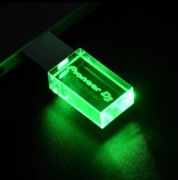 Pendrive Pioneer  8 GB z zieloną diodą interfejs 2.0