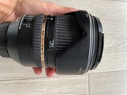 Sprzedam Nikon d7100 z dużym zestawem akcesoriów