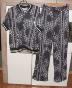 TATU_zwiewny letni dres _ cyrkonie _napisy r. L