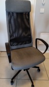 Krzesło biurowe IKEA MARKUS – szare, stan dobry.