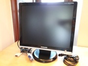 Monitor Płaski Samsung Syncmaster 931C 