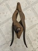 Nożyce do cięcia drutu datowane 1944r