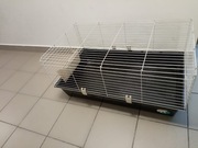 Sprzedam klatkę na królika  z  wyposażeniem