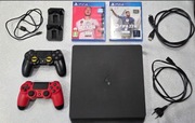 PlayStation 4 Slim 500GB – zestaw z 2 padami, 2 grami i nowym dyskiem