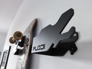 Aluminiowy uchwyt ścienny na deskorolkę. Flodi-SB