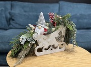 Stroik świąteczny, kompozycja zimowa, dekoracja bożonarodzeniowa LED, sanie