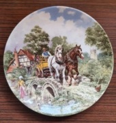 WEDGWOOD Talerz ozdobny porcelanowy wieś koń 