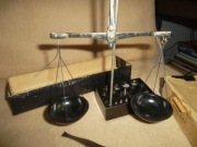 Stara waga szalkowa ,bakelit