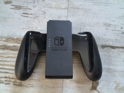 UCHWYT NINTENDO SWITCH CHARGING GRIP HAC-011