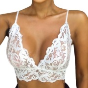 Koronkowy biustonosz / bralette – biały, delikatny, zmysłowy
