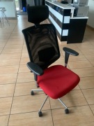 Krzesło biurowe Vitra Meda 