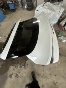 Asto martin Dbx klapa tylna