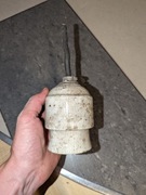 Oprawka ceramiczna goliat. Stara żarówka.