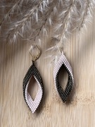 Kolczyki z japońskich koralików.