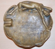 MOSIĘŻNA POPIELNICZKA W STYLU ART NOUVEAU SECESJA CIEKAWY NAPIS