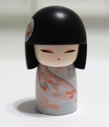 Laleczka figurka Kimmidoll Kome - Enriching - Wartościowa 6 cm