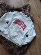 Biała bluza dziewczęca 152 bez kaptura z napisem Brooklyn New York 